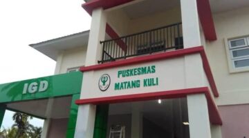 Potret Buram Pelayanan Kesehatan Di Puskesmas Matangkuli, Petugas Diduga Asik Main HP Masyarakat Berobat Terabaikan