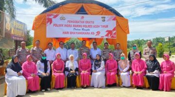 Pemeriksaan Kesehatan dan Pengobatan Gratis Warnai HUT Bhayangkara ke-79 di Polsek Indra Makmu